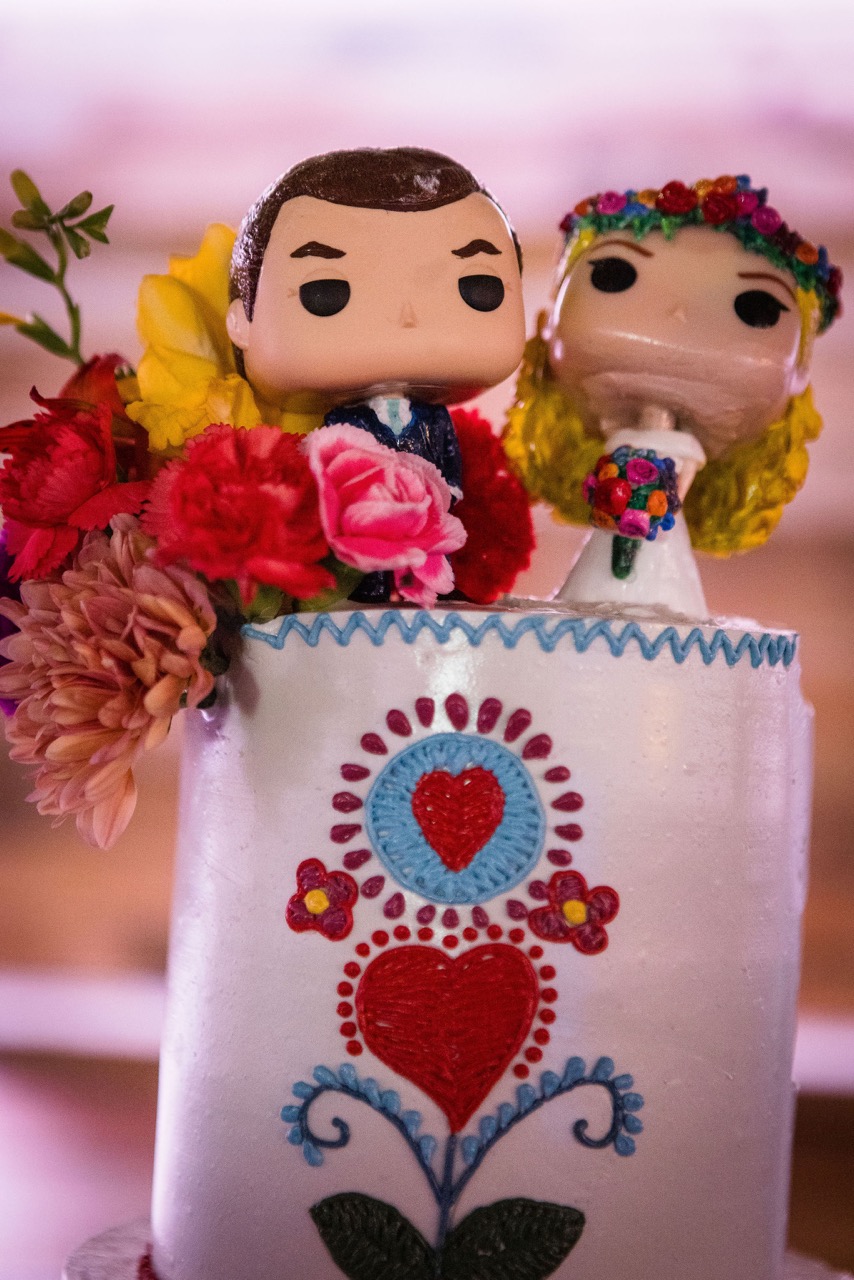 unique cartoon wedding cake toppers