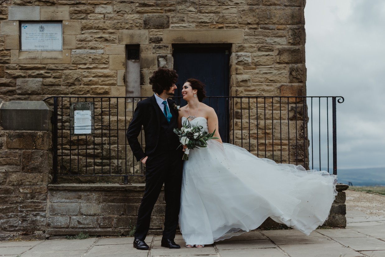 Stevie Jay photography - Unconventional Wedding at Storthes Hall Huddersfield - alternative wedding 51