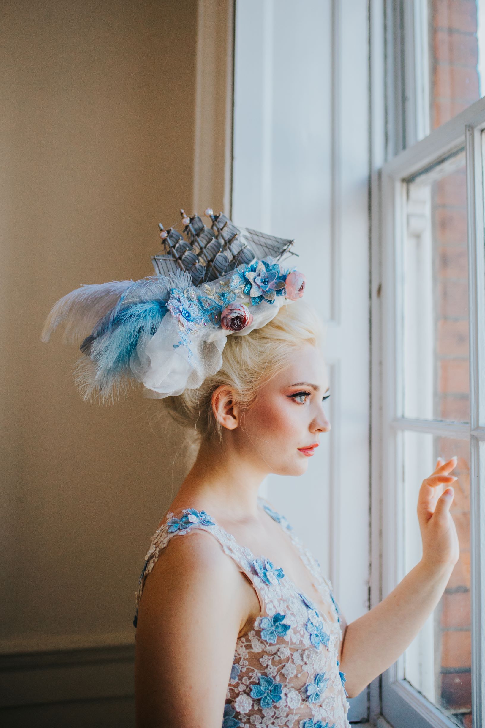 Whimsical wedding- Laura Beresford Photography- unconventional wedding- alternative wedding- unique wedding headpiece