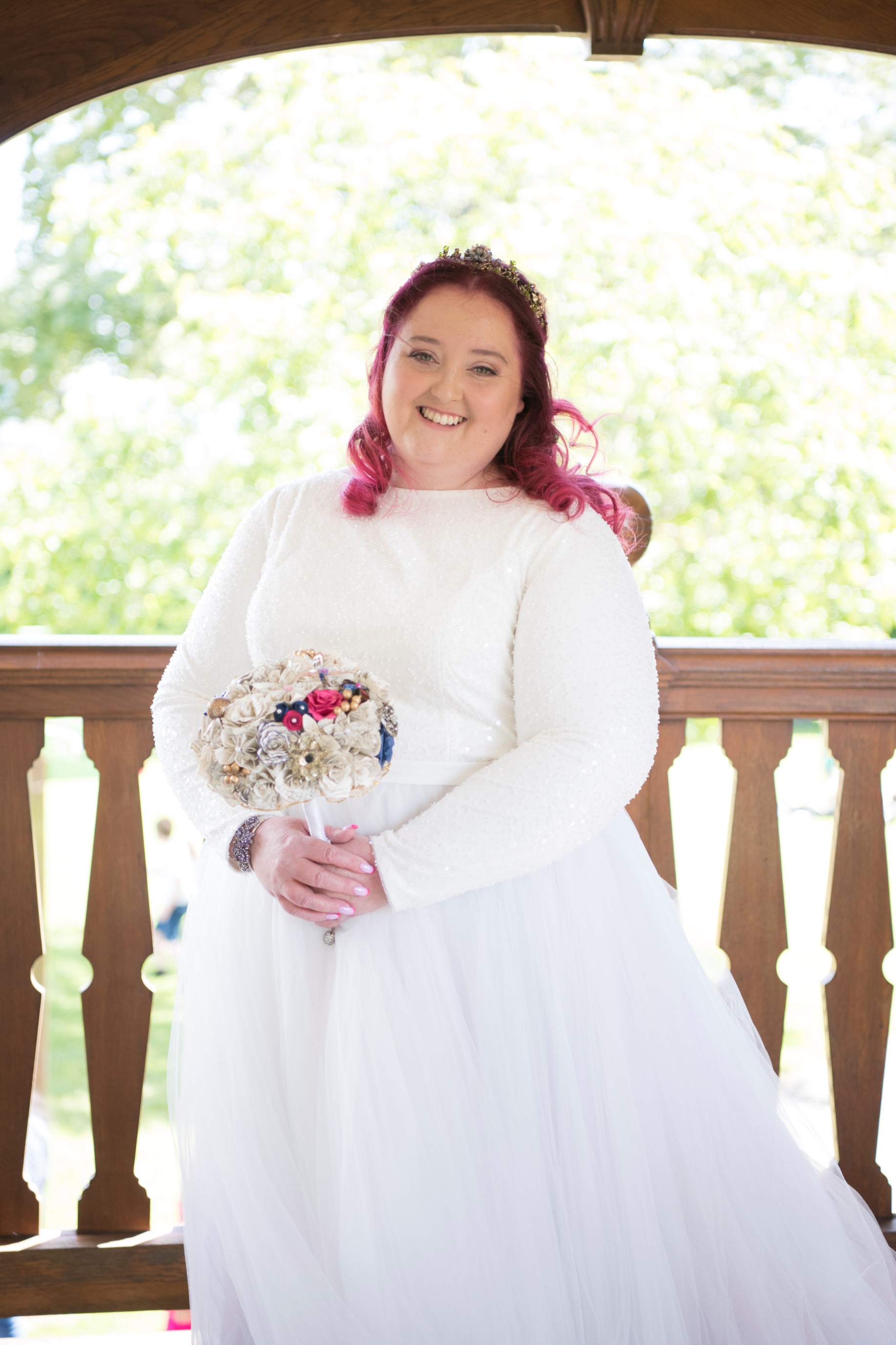 Zoo Wedding- Emma May Photography- Unconventional Wedding- Unique Wedding Inspiration- Pink Haired Bride- Alternative Wedding Bouquet