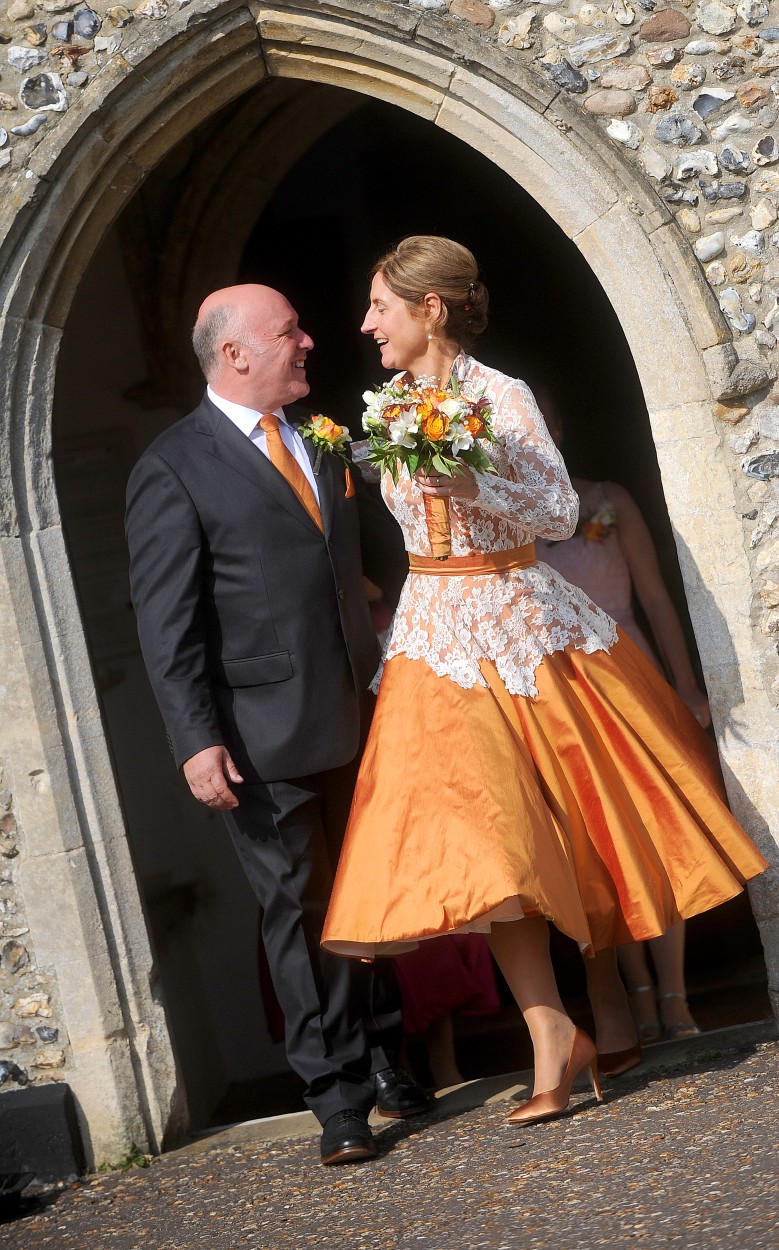 orange wedding dress - coloured wedding dresses - unconventional wedding - alternative wedding dresses - unique wedding dresses