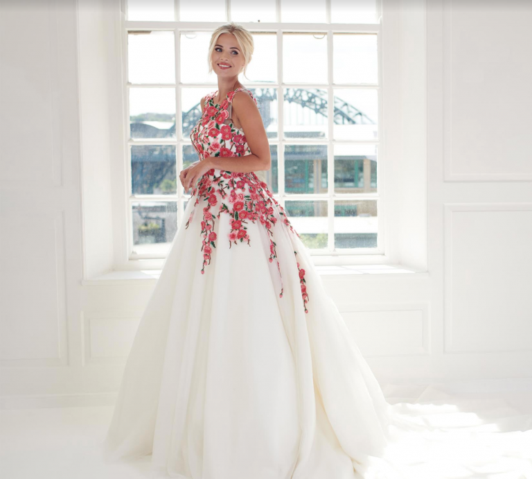 Our Ultimate Guide to Coloured Wedding Dresses ⋆