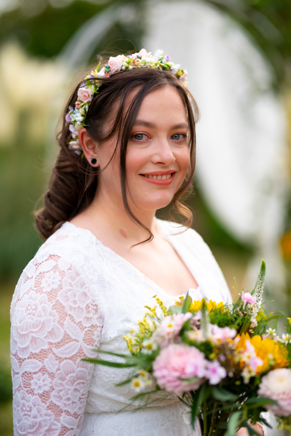 bridal flowercrown - summer wedding bouquet