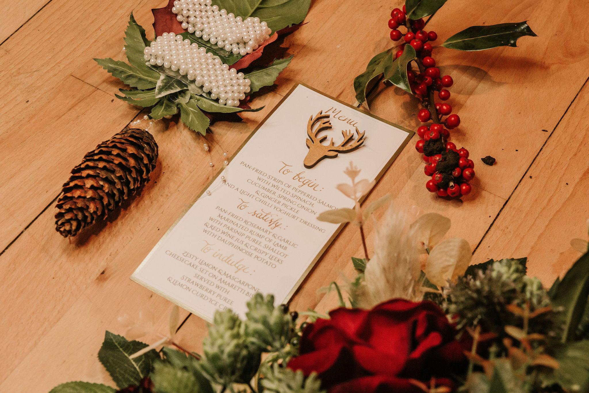enchanting winter wedding - elegant wedding invitations