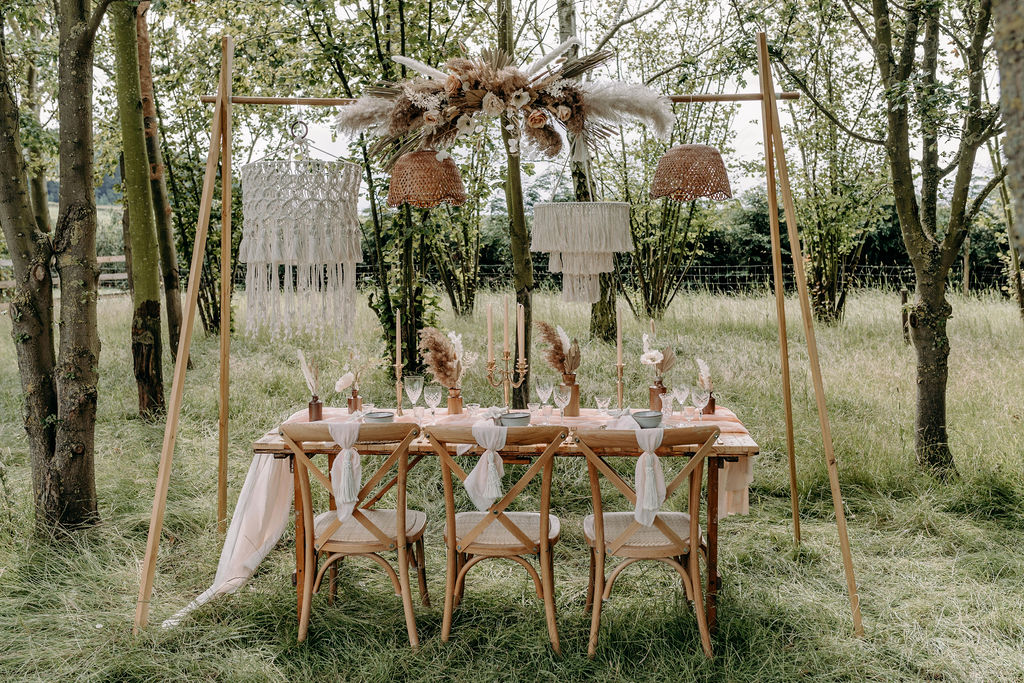 sustainable boho wedding - boho wedding styling - bohemian wedding decor - outdoor micro wedding - unconventional wedding - alternative wedding
