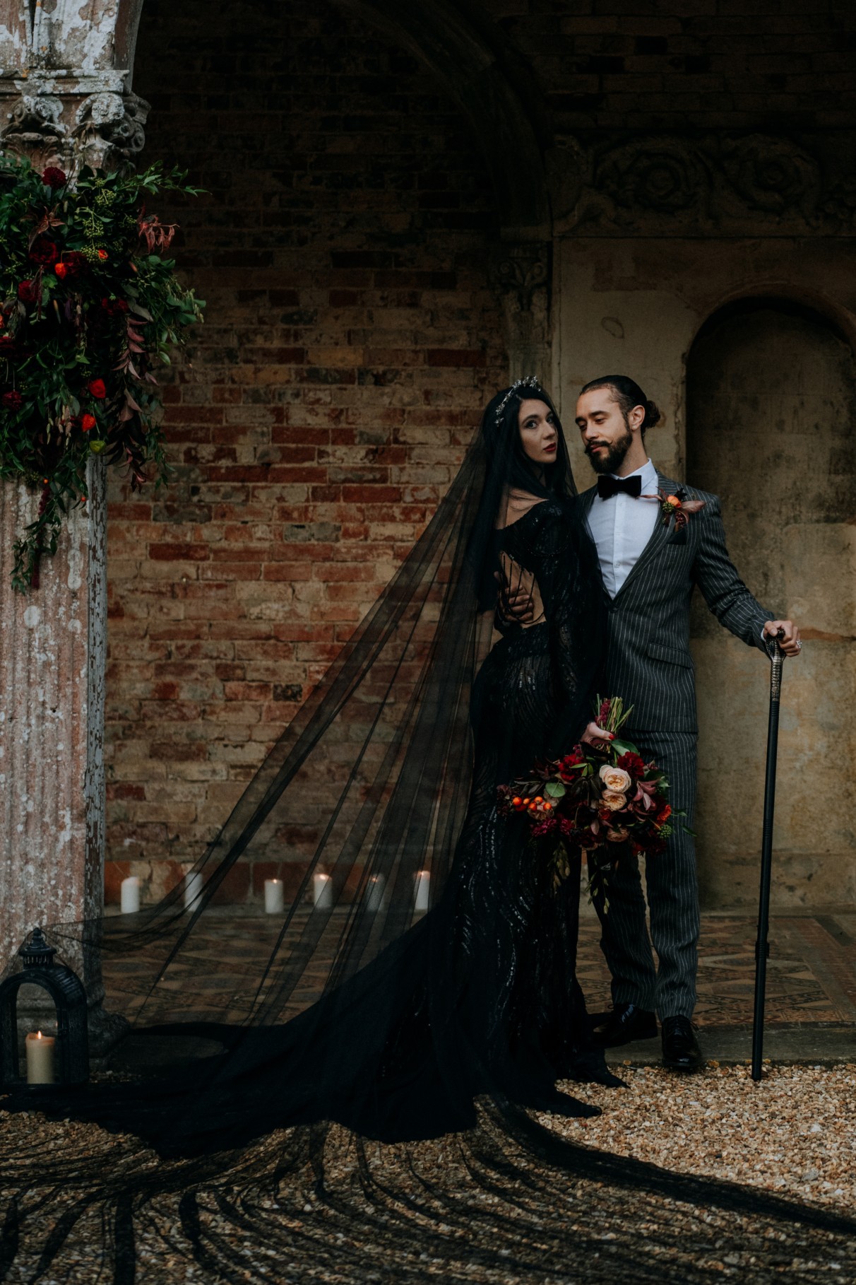 halloween wedding - addams family wedding - gomez and morticia halloween wedding - gothic wedding theme - black wedding veil