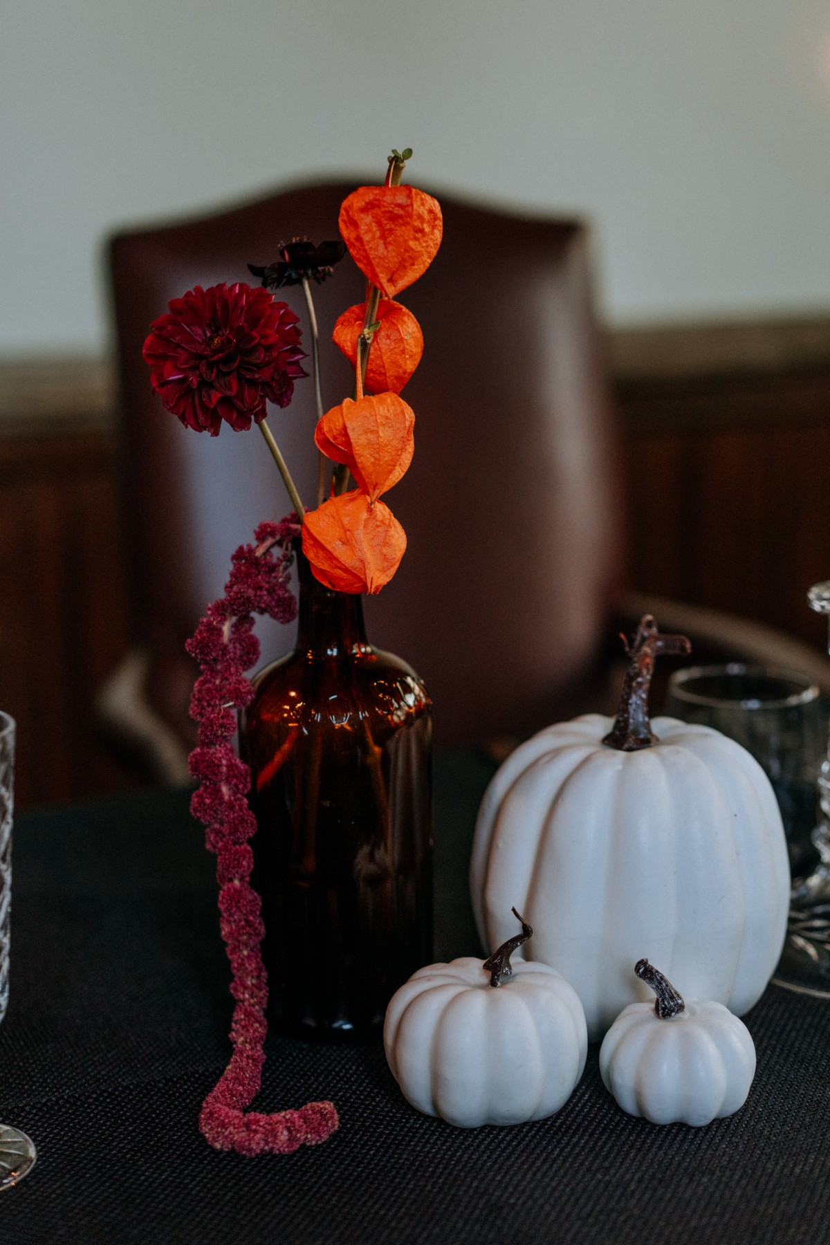 halloween wedding - autumn wedding - october wedding - autumn wedding table decor