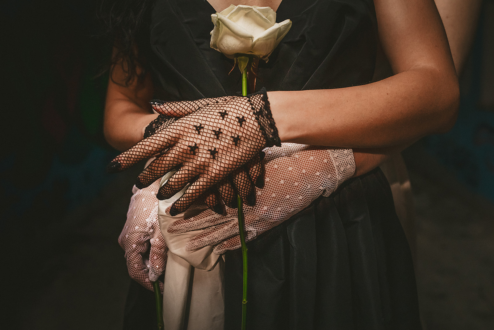 lace wedding gloves - unique bridal wear - alternative wedding accessories