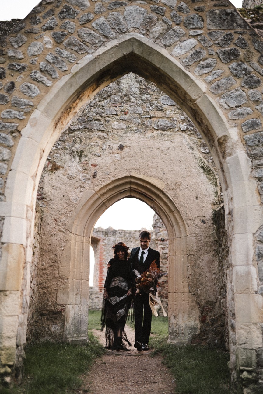 autumn elopement wedding - couple photo