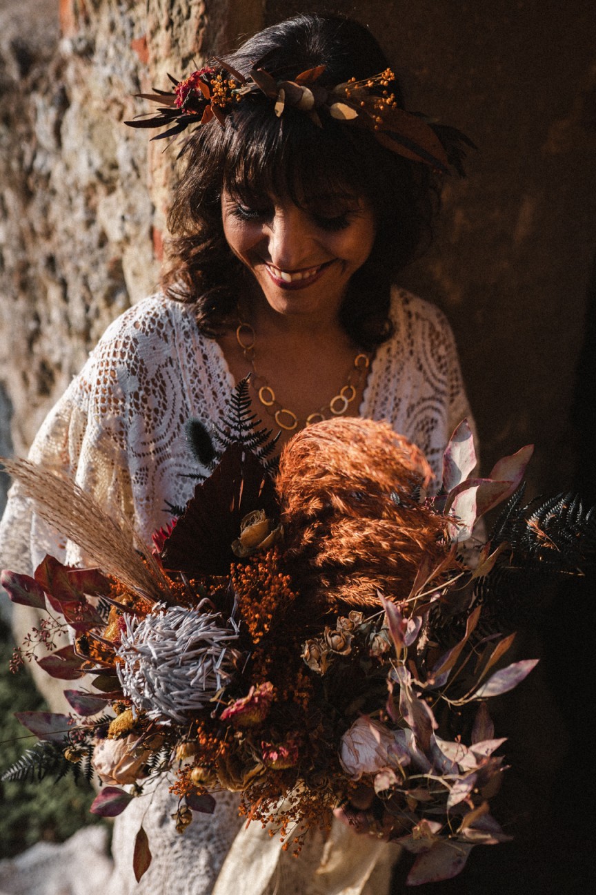 autumn elopement wedding - autumn wedding bouquet held by bride 2