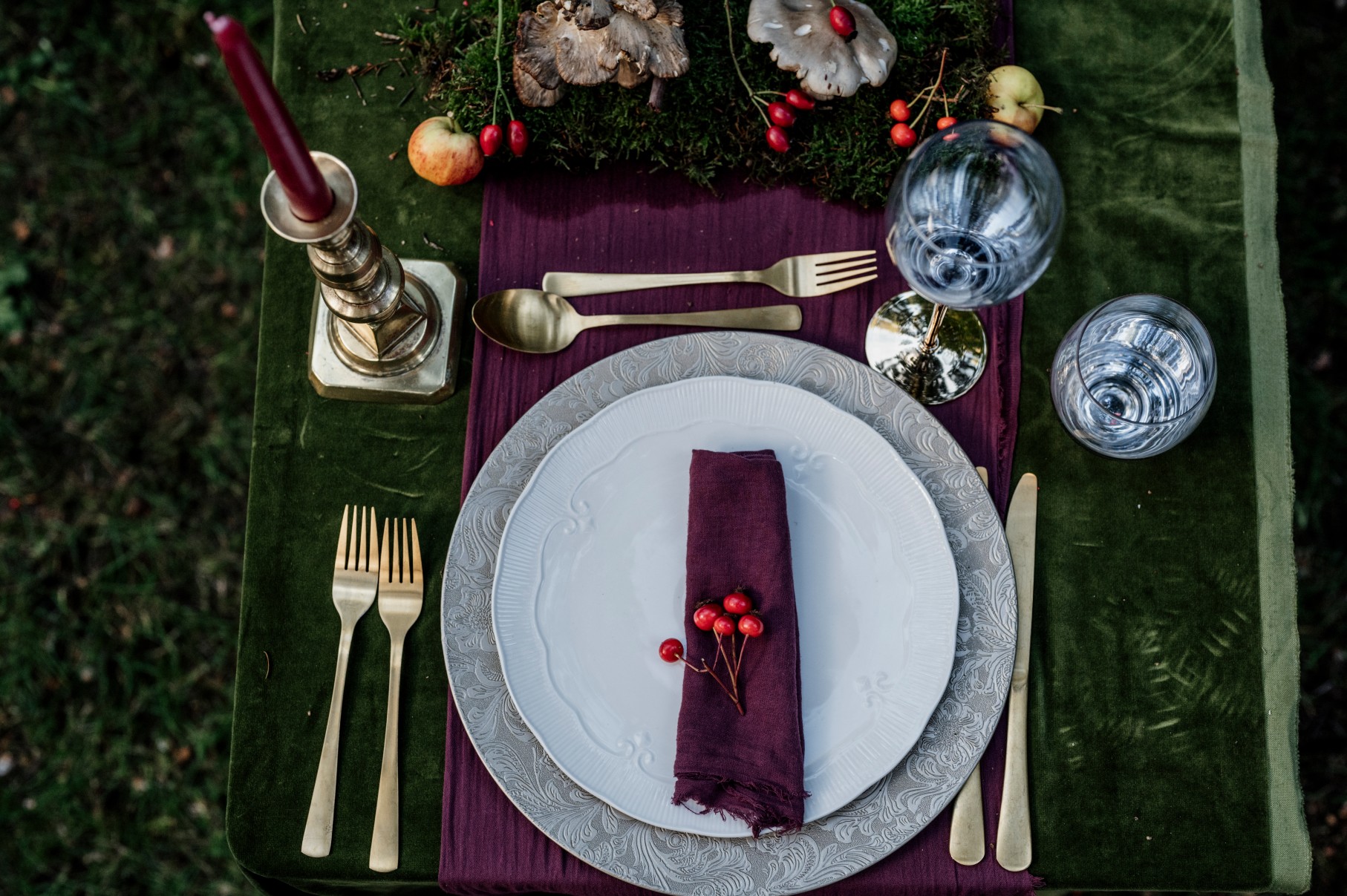 woodland wedding ceremony - bohemian autumn wedding at longton wood - forest wedding inspiration - autumn wedding table styling - plum wedding decor