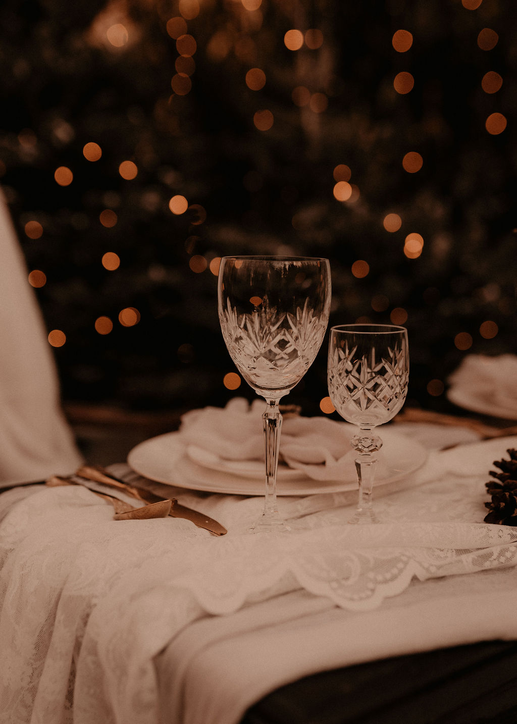 winter wedding styling - winter wedding tablescape with vintage glasses