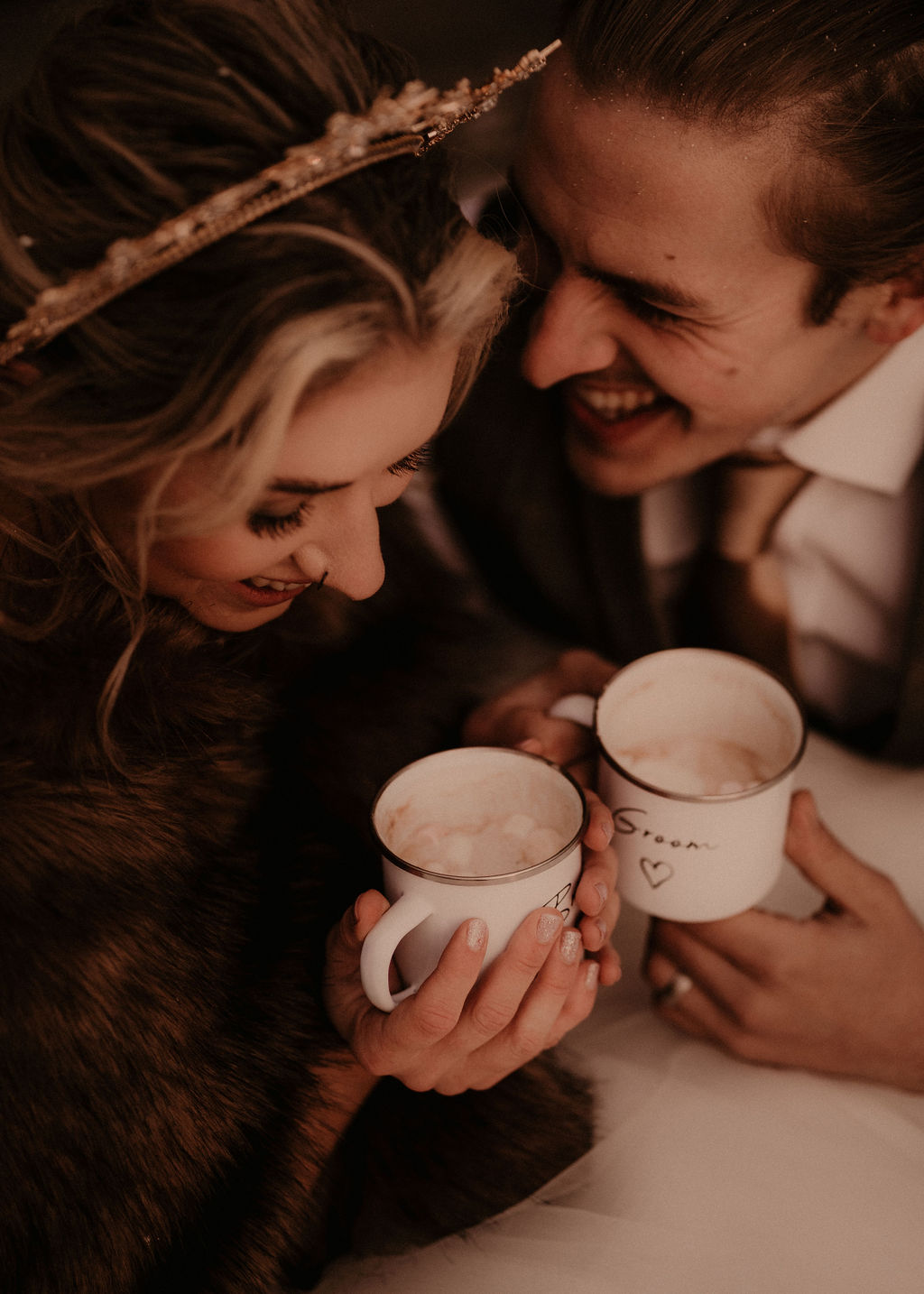 Elegant winter wedding inspiration in the snow - winter wonderland ideas