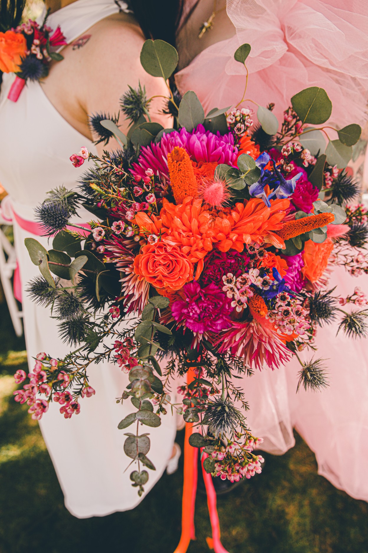 pink and orange wedding bouquet - bright wedding flowers - colourful wedding flowers