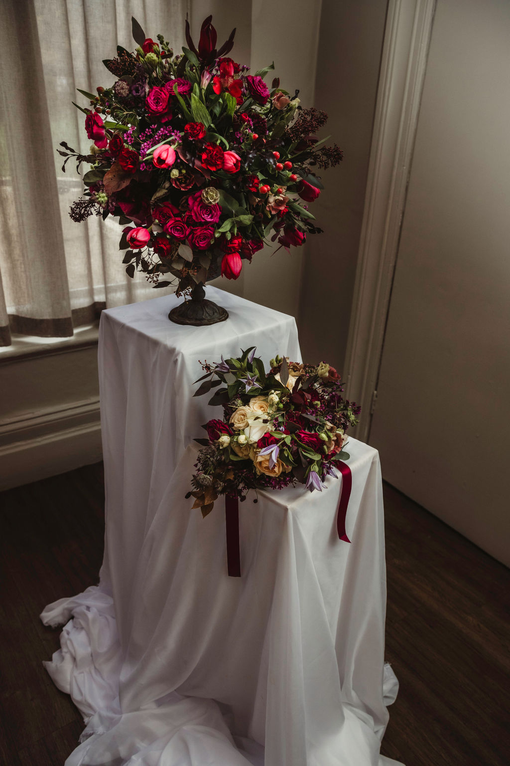 red wedding flowers for gothic wedding