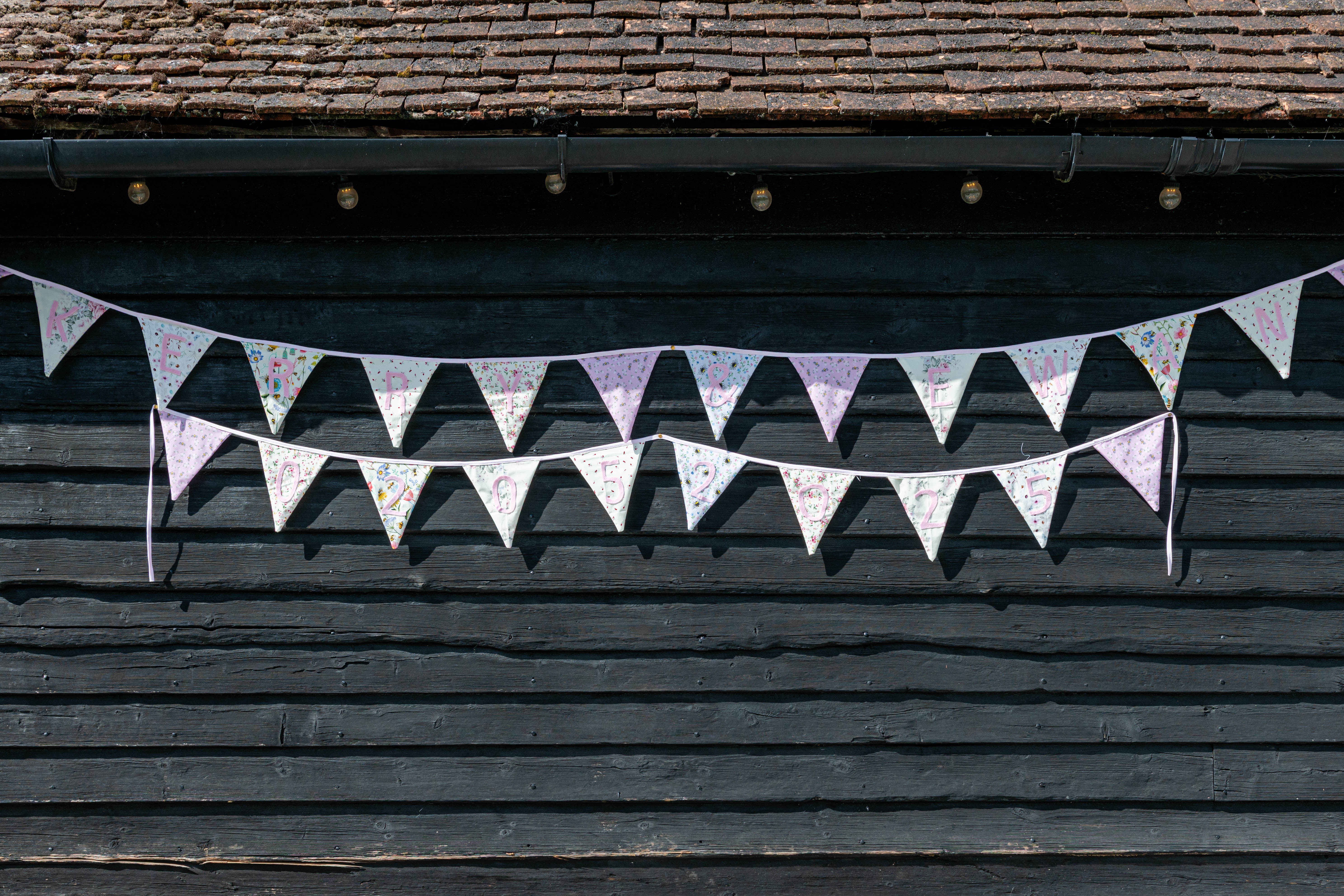 bee bunting bee friendly wedding ideas