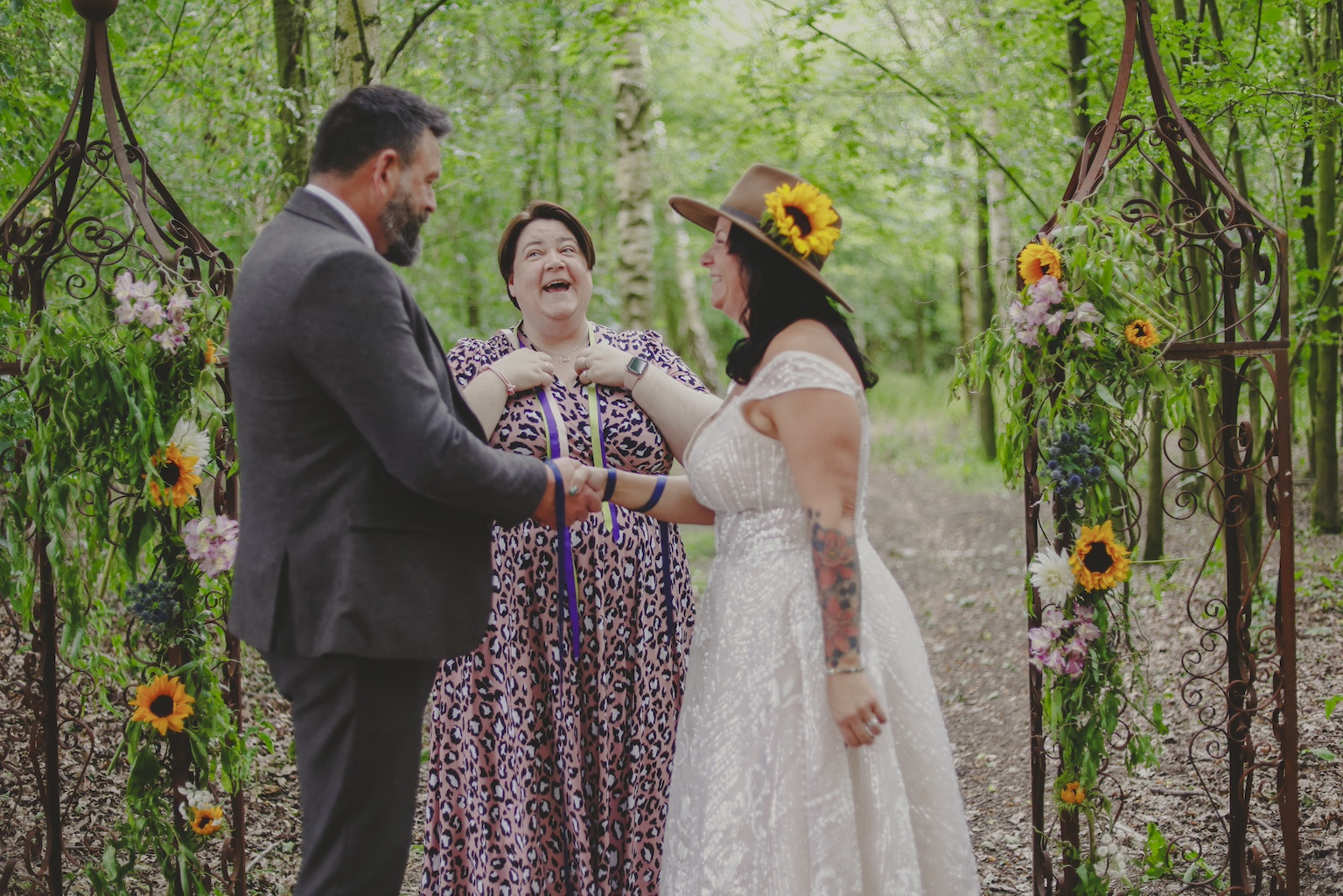 Shelley Bell Wedding celebrant conducts a wedding ceremony in essex
