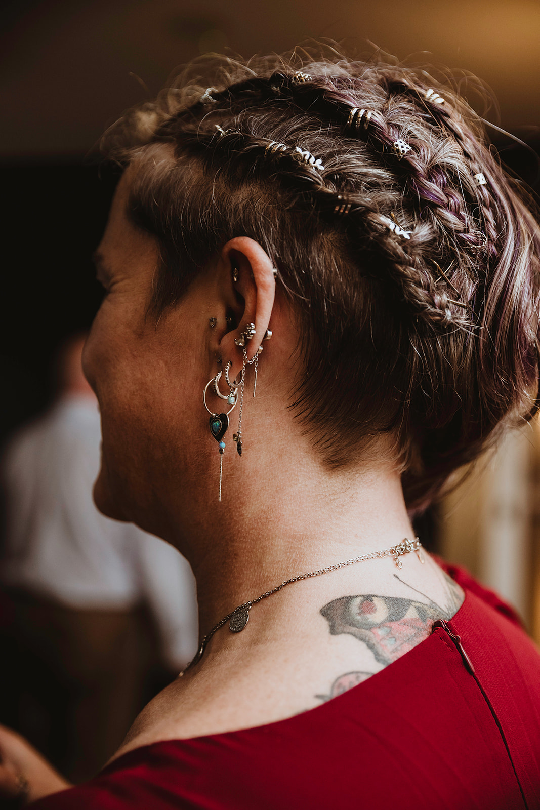 detail shot of mother of the grooms viking braids